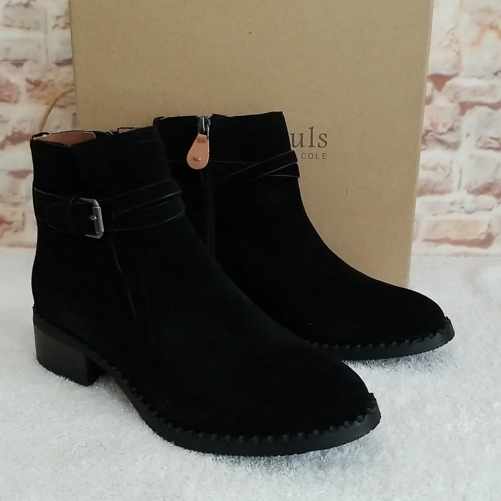 New gentle souls Best V-Gored Booties